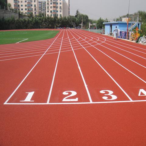 塑胶跑道使用寿命：哪些因素在左右？